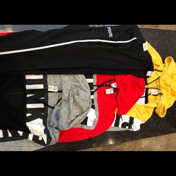 Victoria Secret sets - Picture 5 of 8